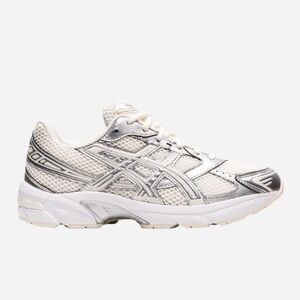 Asics Cream and Silver GEL-1130 Running Shoe